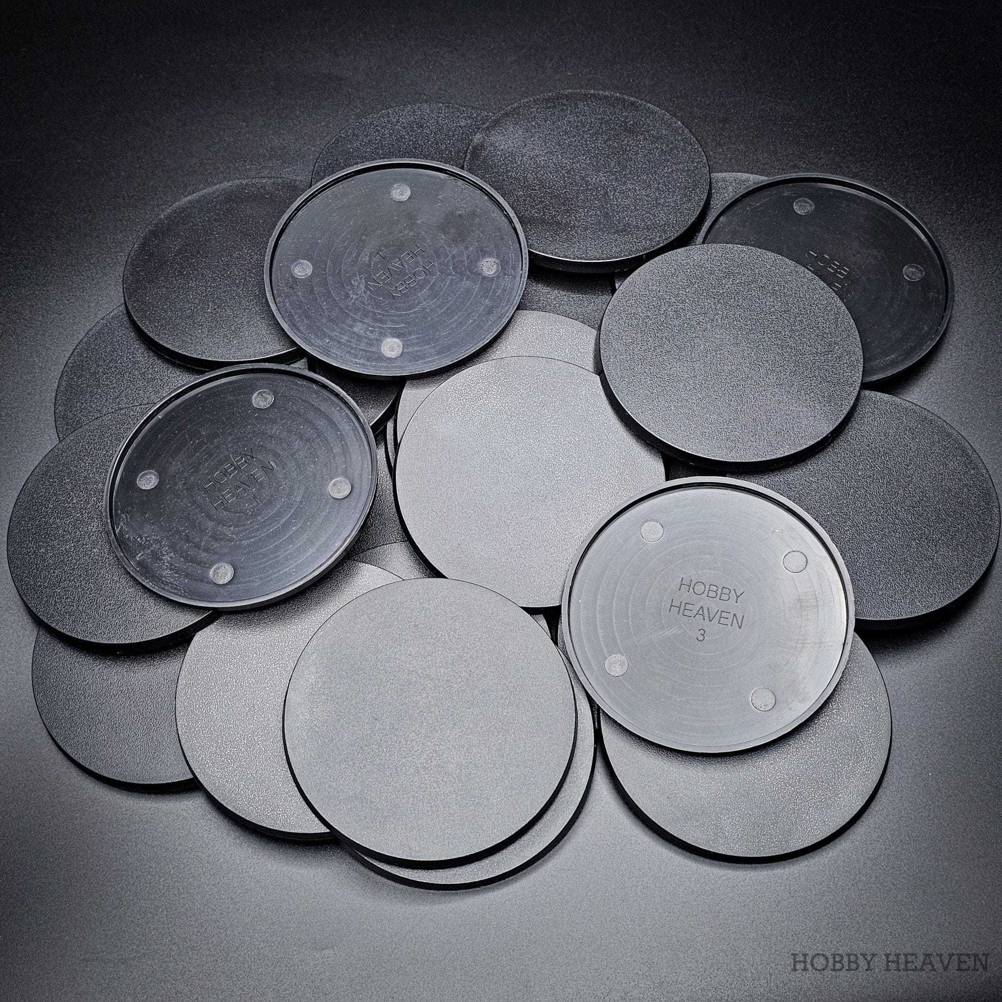 Base 100mm Round Plain Plastic Bases