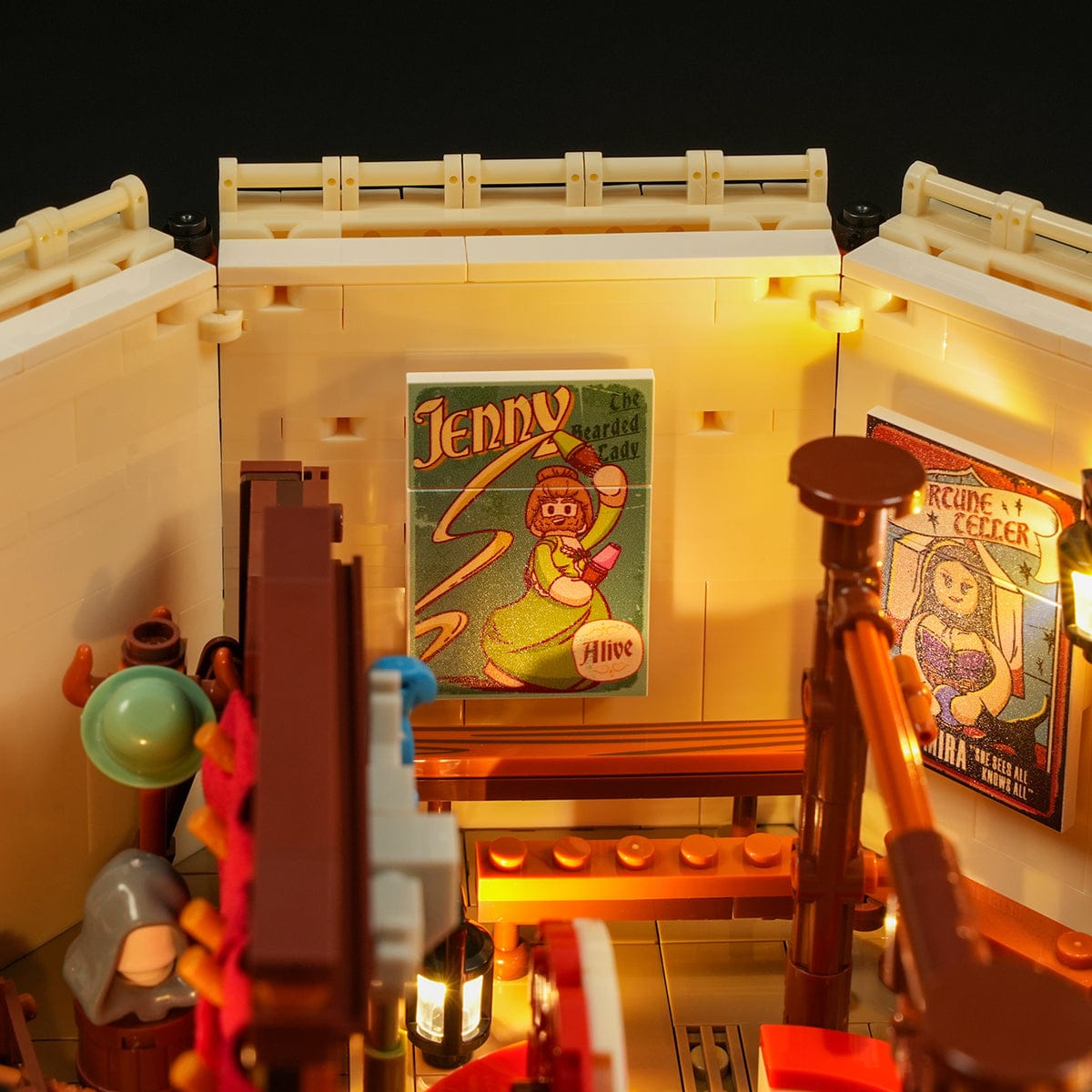 LUMIBRICKS - FUNWHOLE Western Travelling Circus L9079 X004O1AMNH