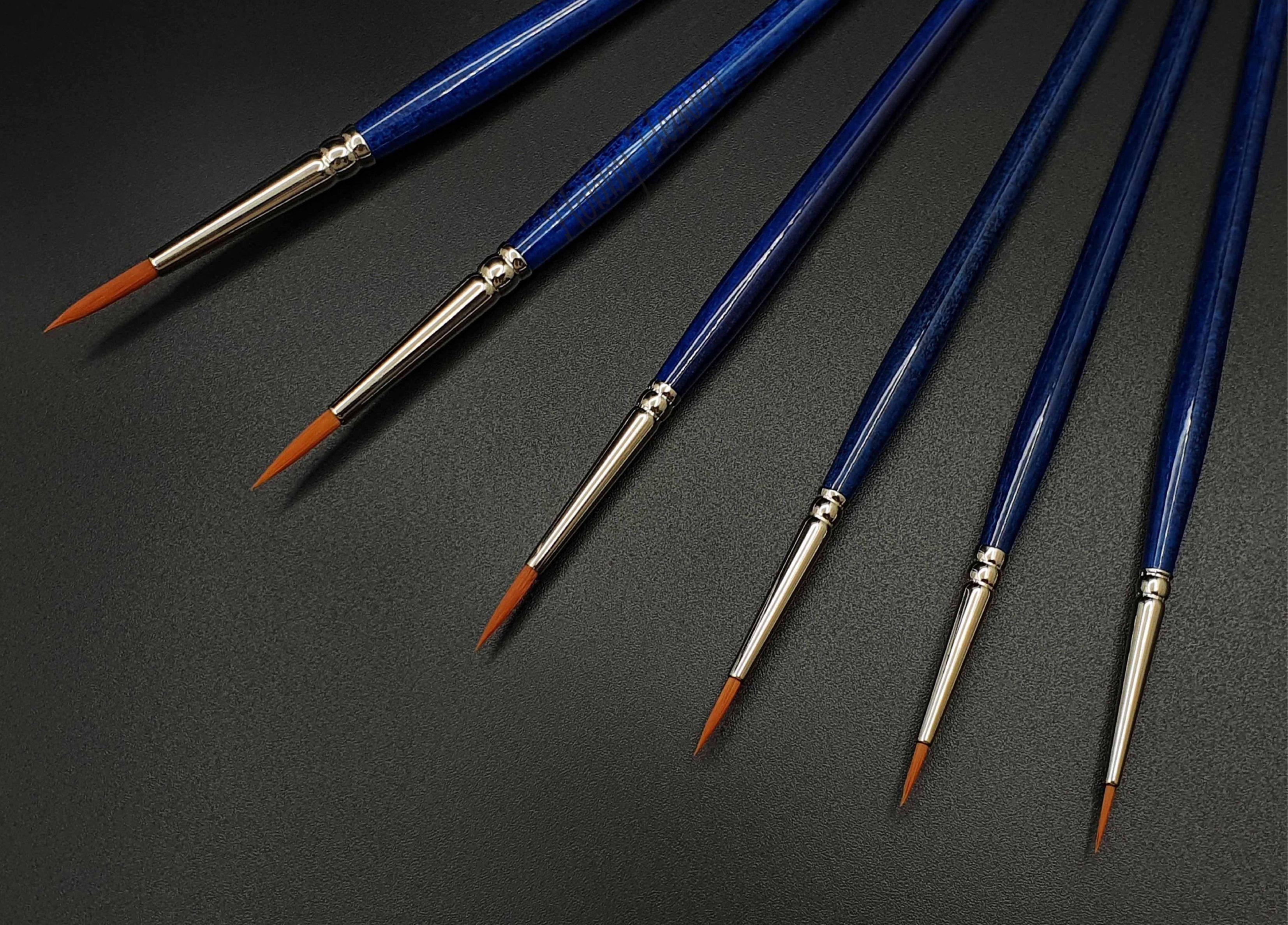 Brush Raphael Kaërell 8204 — Synthetic Round