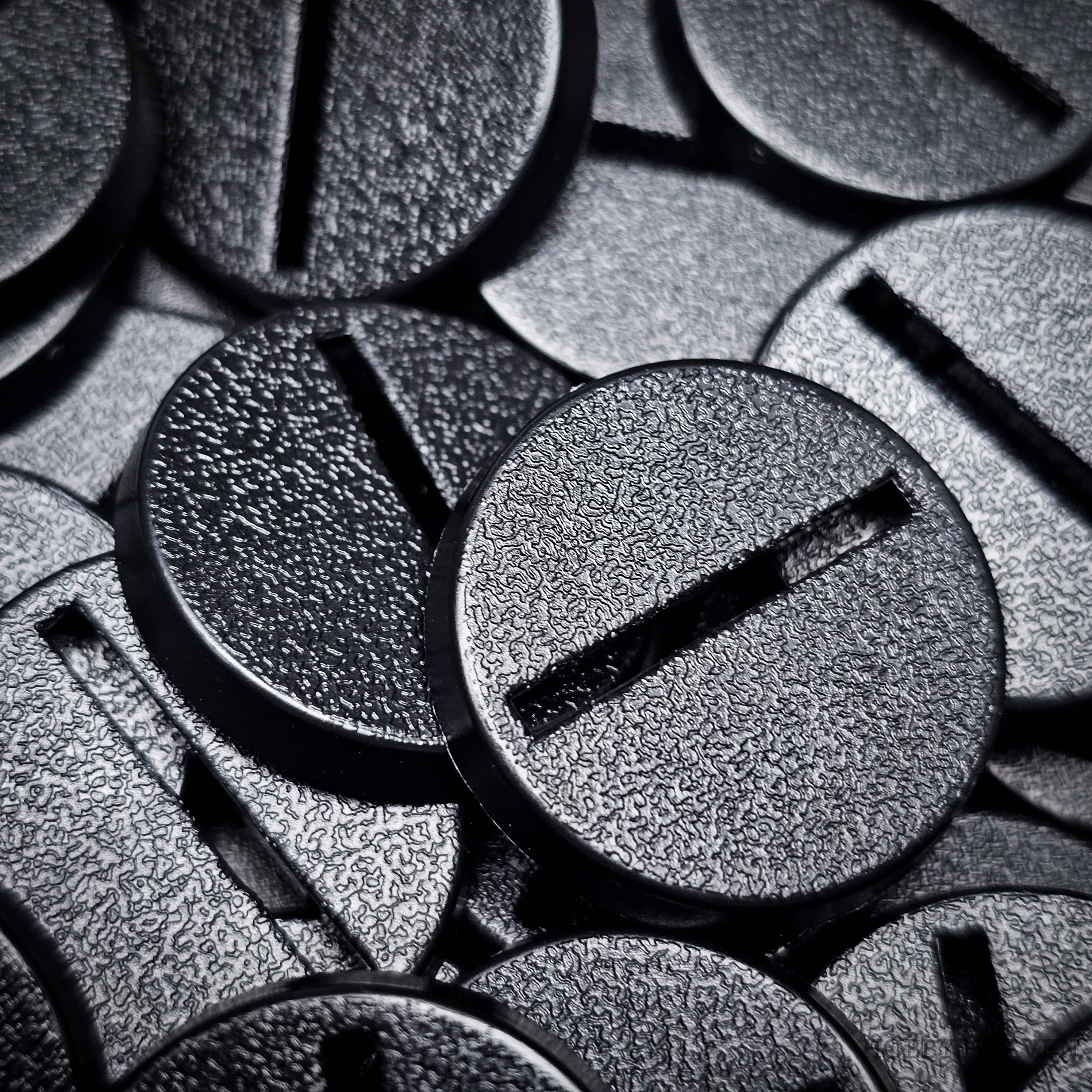 Base 25mm Round Slotted Bases for Wargaming Miniatures | Durable Plastic | Compatible with Popular Tabletop Games