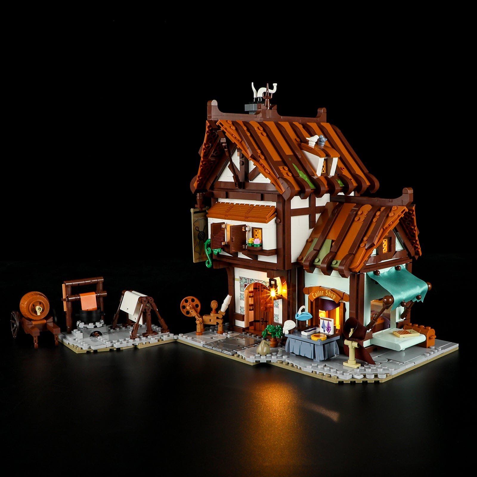 LUMIBRICKS - FUNWHOLE Medieval Tailor Shop F9038 X004FVLDYD