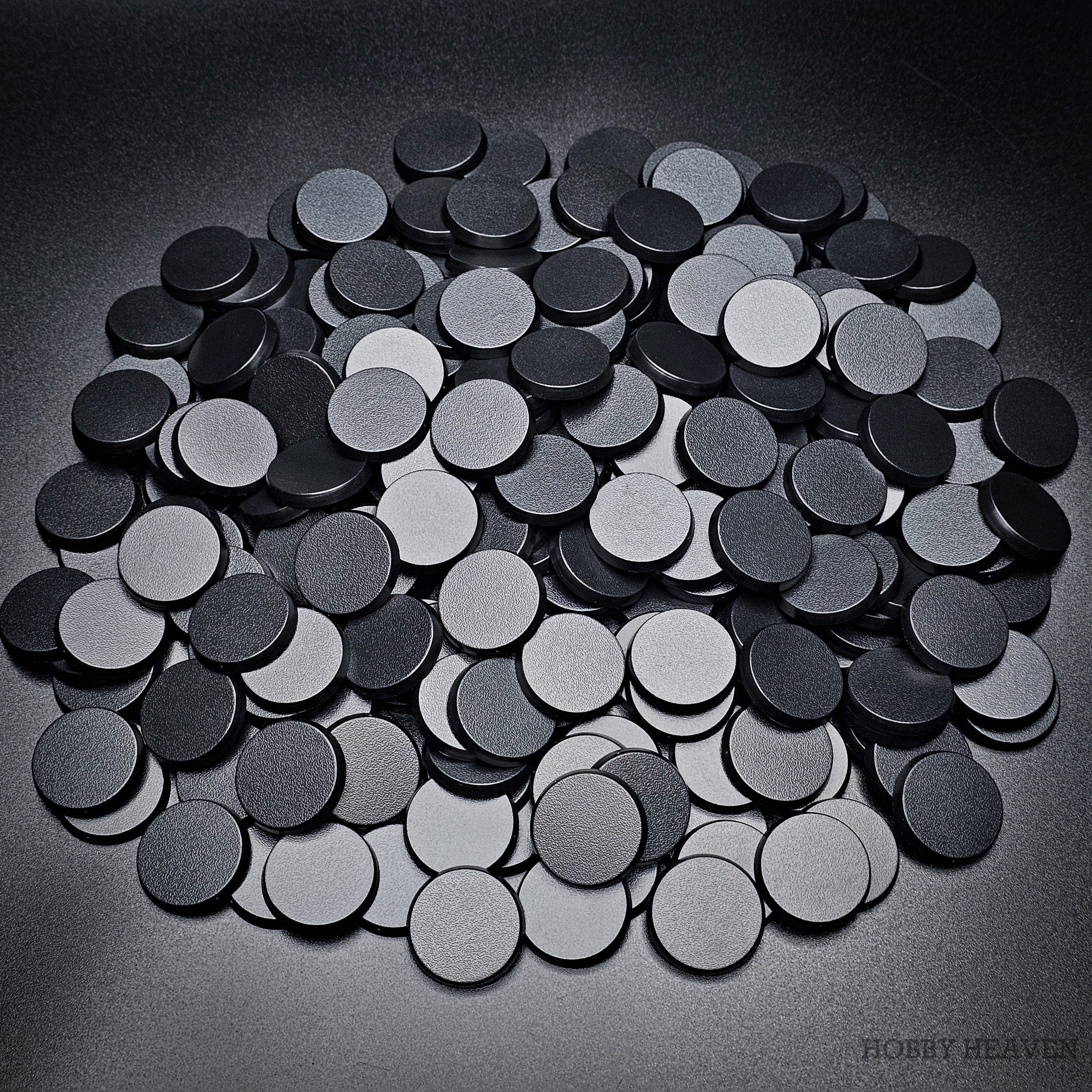 Base 28mm Round Plain Plastic Bases for Wargaming Miniatures | Hobby Heaven