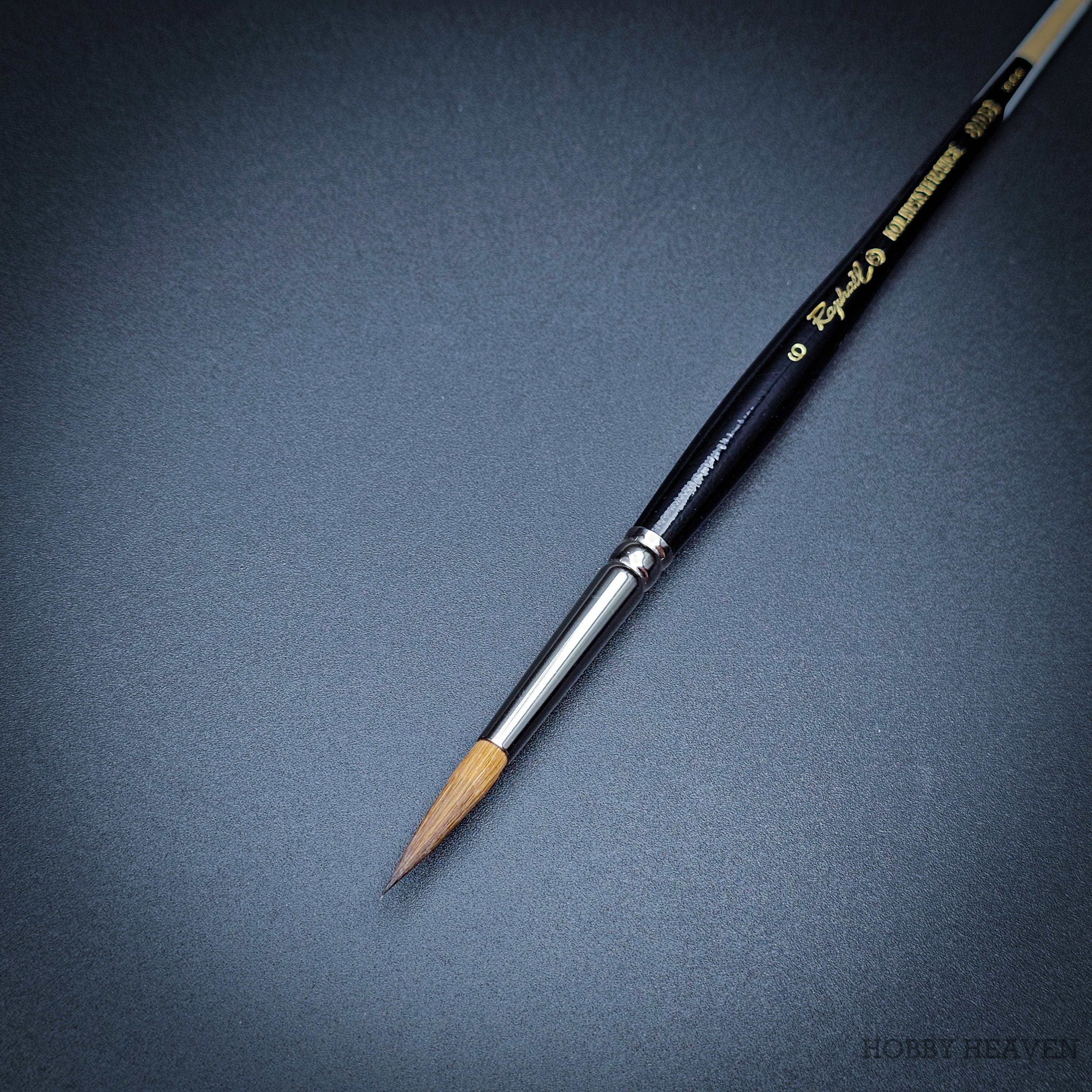 Brush Raphael Series 8408 — Kolinsky Sable Round