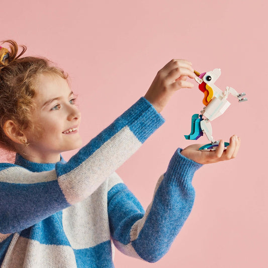 Toys & Games > Toys > Construction Toys > Interlocking Blocks > LEGO > LEGO Creator Lego Creator 3 in 1 31140 Magical Unicorn Playset for Ages 7 and Up 673419374866