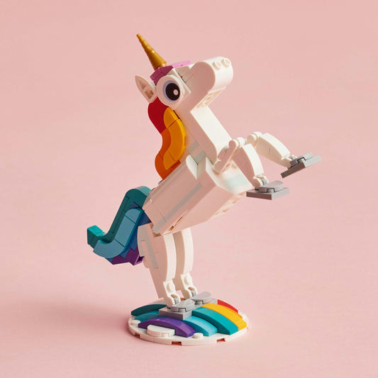 Toys & Games > Toys > Construction Toys > Interlocking Blocks > LEGO > LEGO Creator Lego Creator 3 in 1 31140 Magical Unicorn Playset for Ages 7 and Up 673419374866