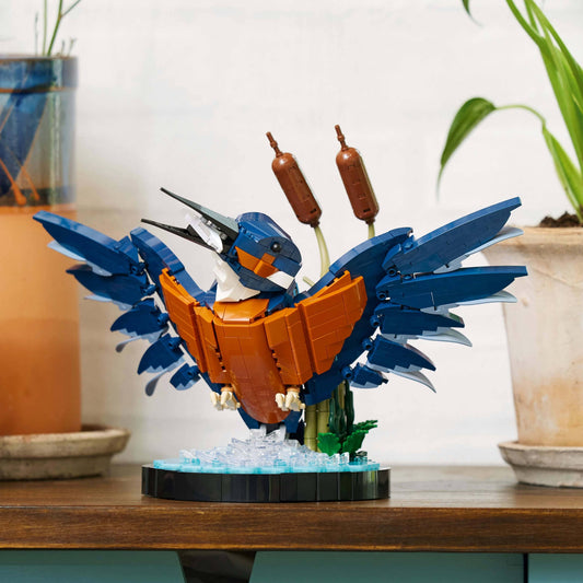Toys & Games > Toys > Construction Toys > Interlocking Blocks > LEGO > LEGO Icons Lego Icons 10331 Kingfisher Bird Model Set for Adults Ages 18 and Up 673419394215