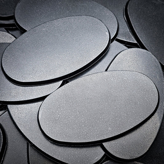 Base 90x52mm Oval Plain Plastic Bases