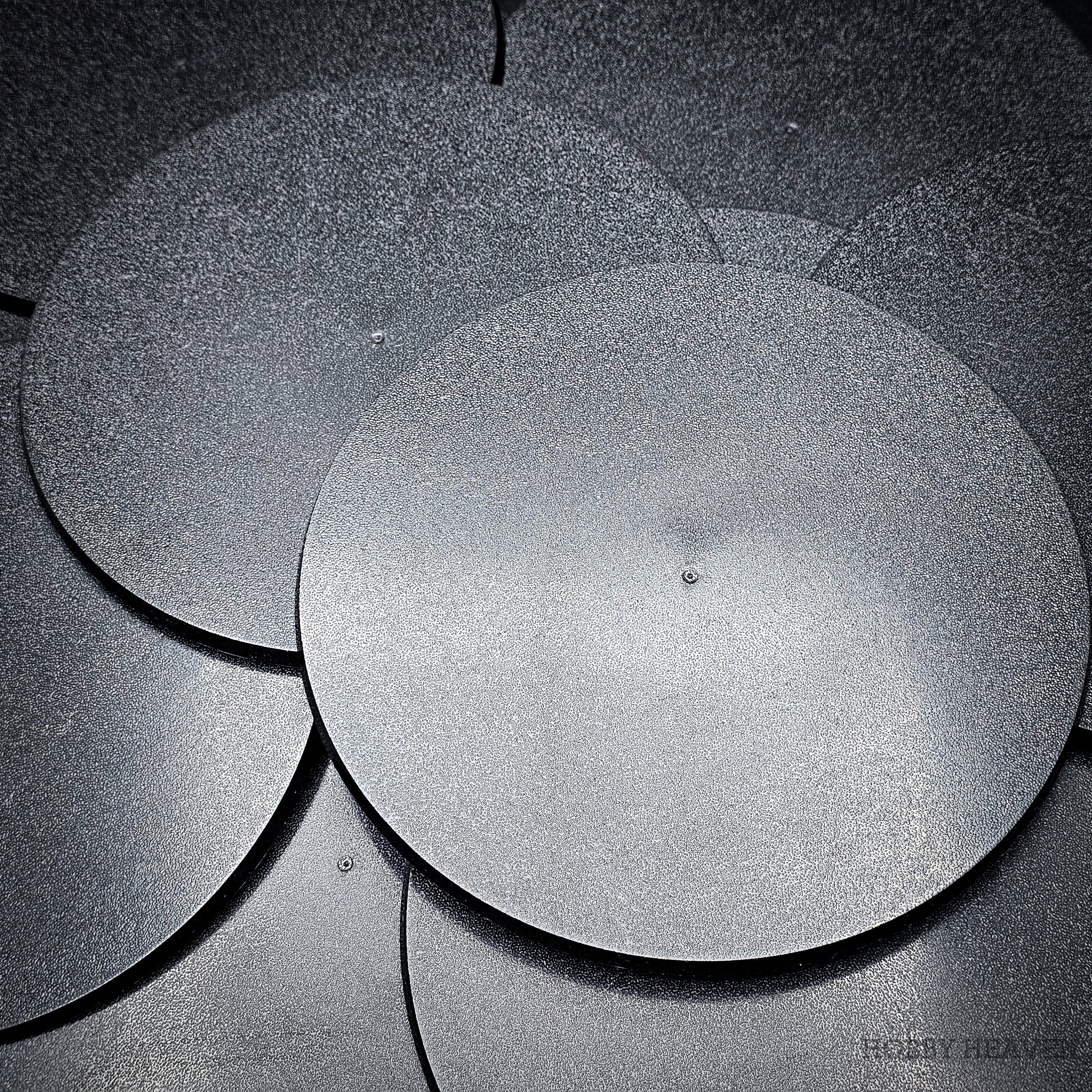 Base 160mm Round Plain Plastic Bases 5061001180417