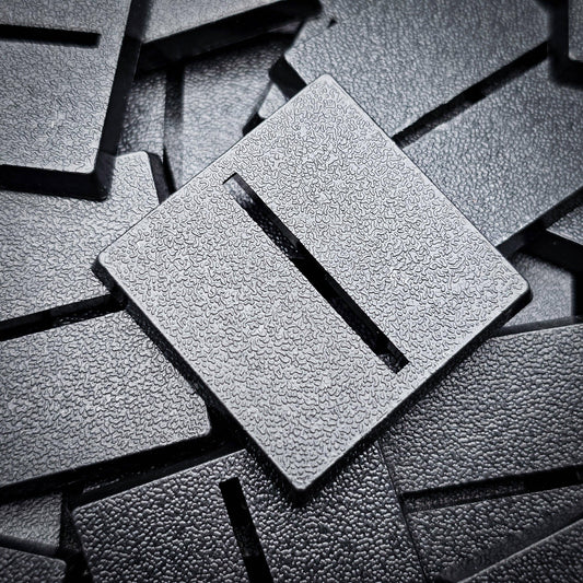 Base 30mm Square Parallel Slotted Plastic Bases