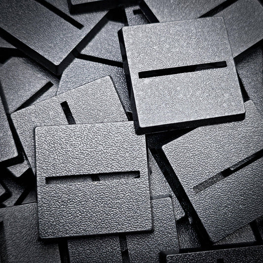 Base 30mm Square Parallel Slotted Plastic Bases