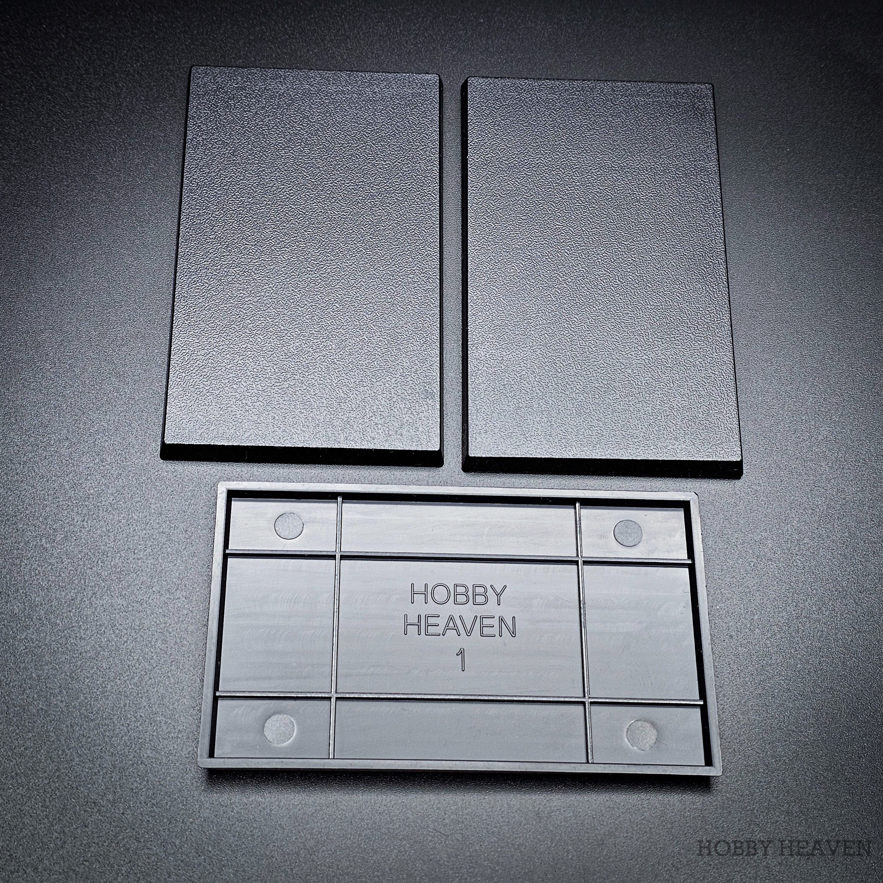 Base 3 100x60mm Rectangular Plain Plastic Bases 5061001180981