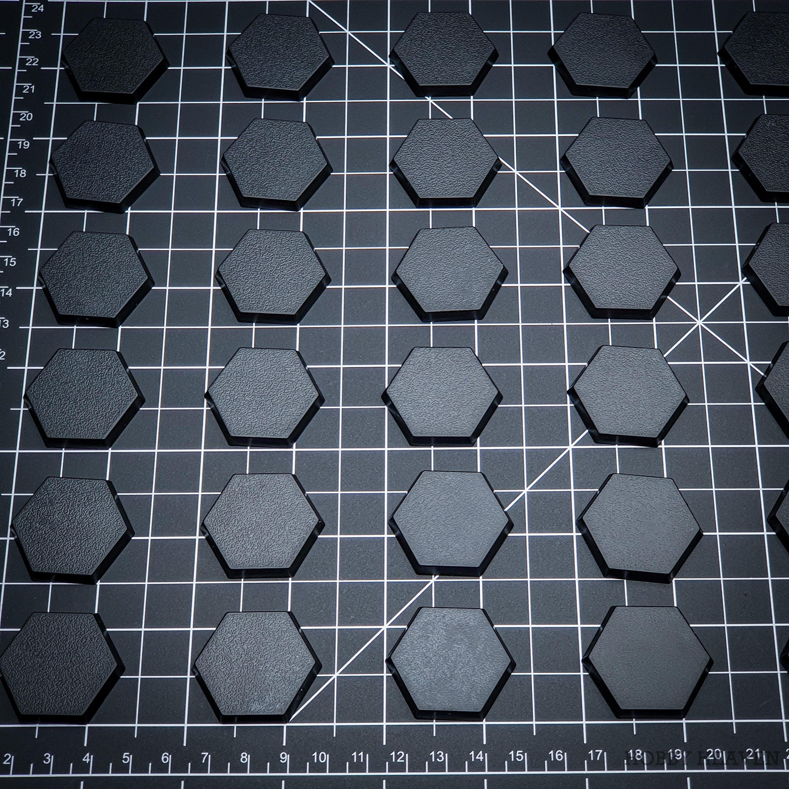 Base 30mm Hexagonal Plain Plastic Bases