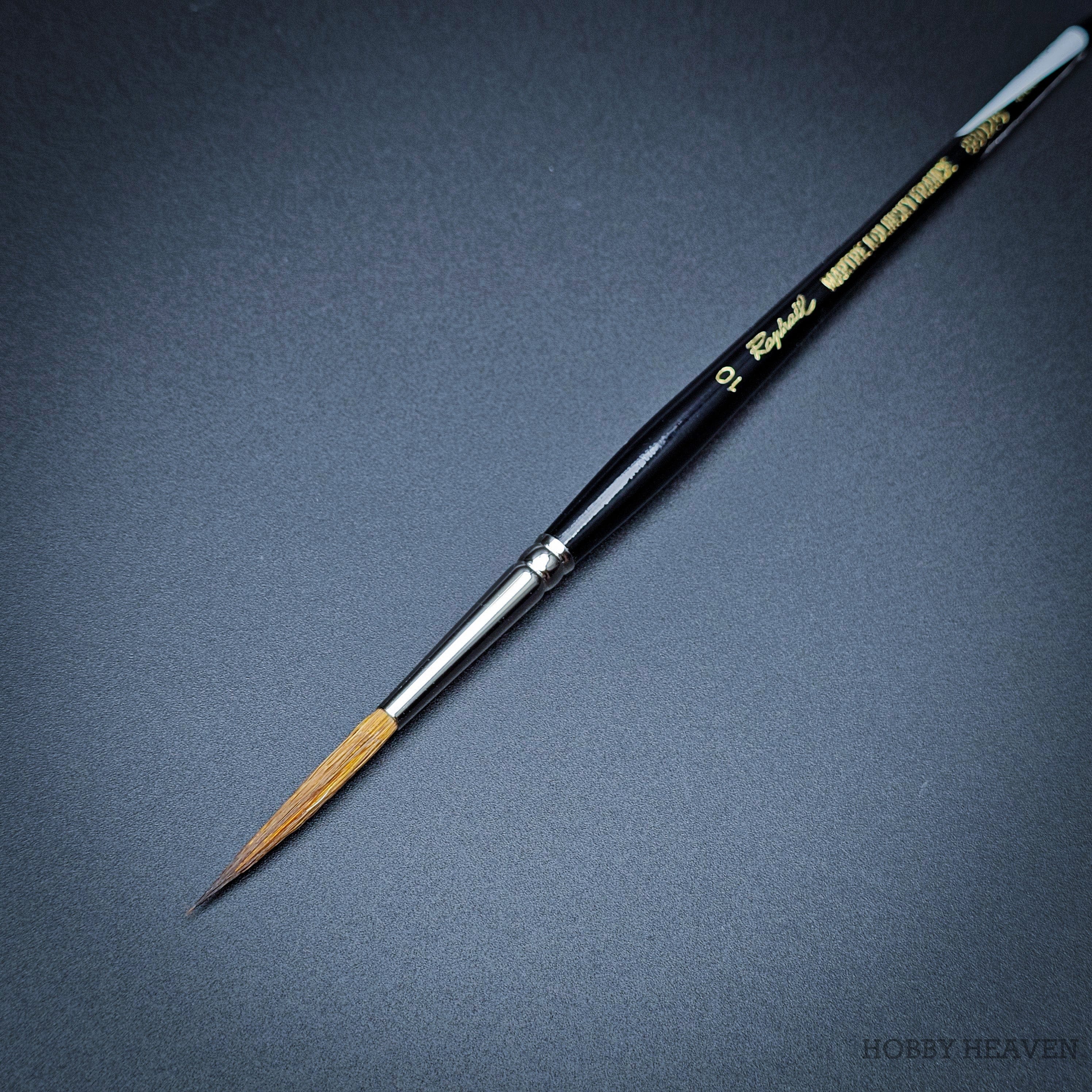 Brush 10 Raphael Series 88026 — Kolinsky Sable Round 3046450056676