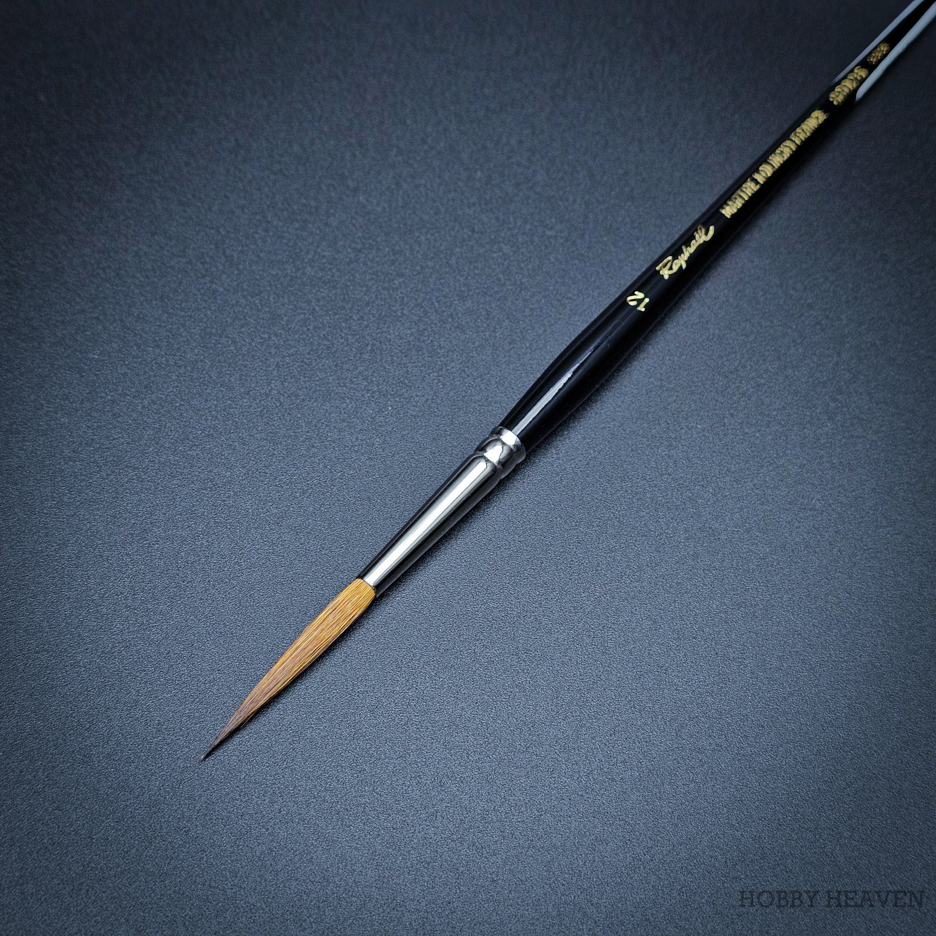 Brush 12 Raphael Series 88026 — Kolinsky Sable Round 3046450056683
