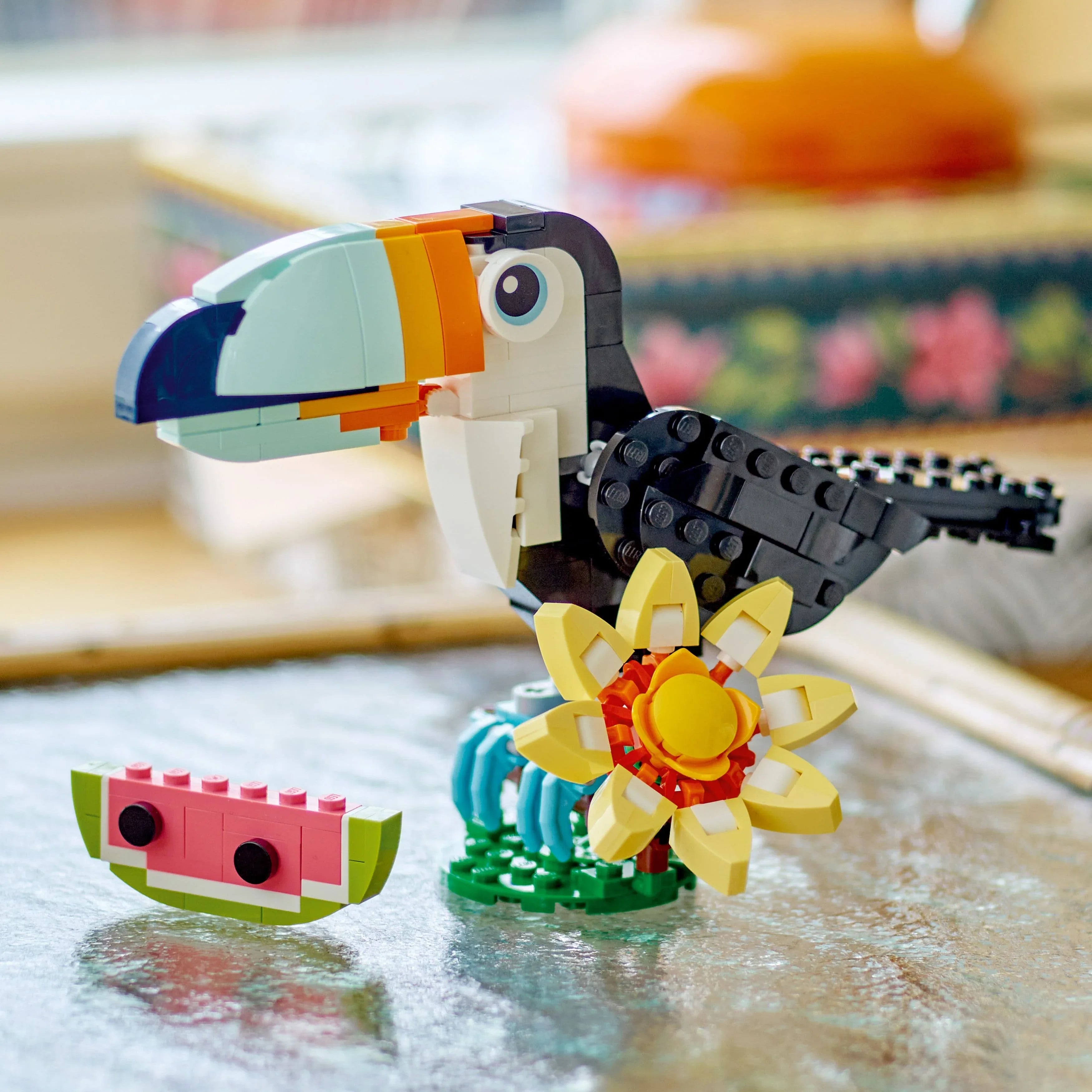 Curious Minds Toys & Games > Toys > Construction Toys > Interlocking Blocks > LEGO > LEGO Creator Lego Creator 3 in 1 31173 Wild Animals: Tropical Toucan for Age 7 & Up