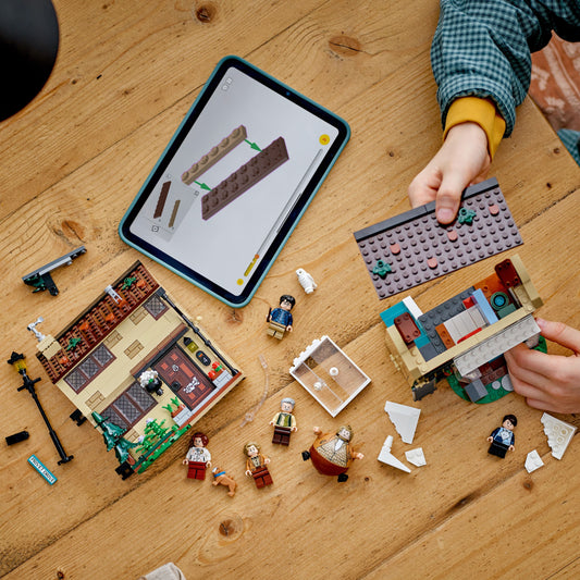 Curious Minds Toys & Games > Toys > Construction Toys > Interlocking Blocks > LEGO > LEGO Harry Potter Lego Harry Potter 76451 Privet Drive: Aunt Marge's Visit for Ages 8+