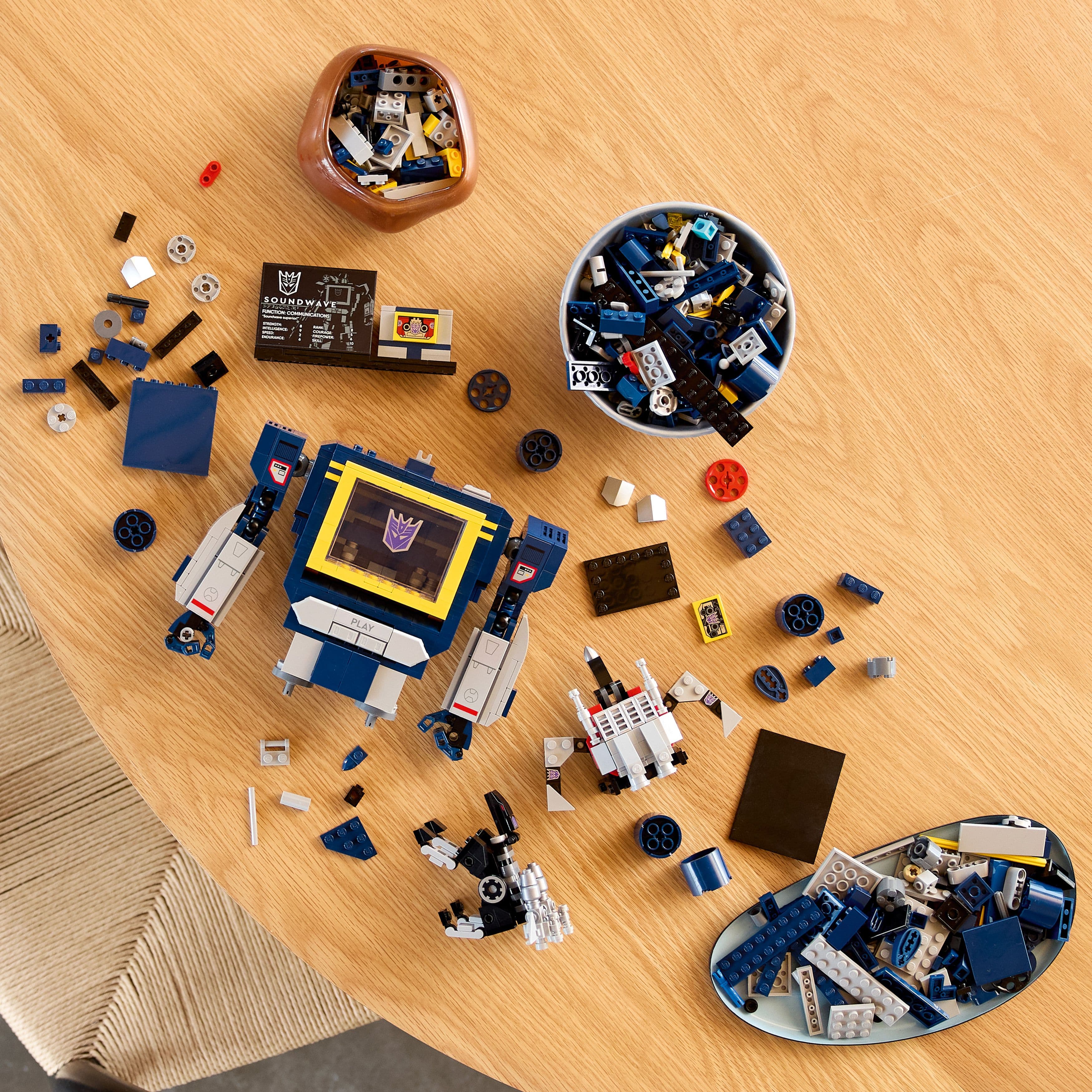 Curious Minds Toys & Games > Toys > Construction Toys > Interlocking Blocks > LEGO > LEGO Icons Lego Icons 10358 Transformers: Soundwave for Collectors Aged 18 and Up