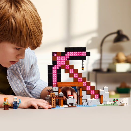 Curious Minds Toys & Games > Toys > Construction Toys > Interlocking Blocks > LEGO > LEGO Minecraft Lego Minecraft 21277 The Pickaxe Mine Buildable Playset for Age 8 & Up