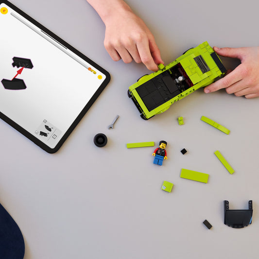 Curious Minds Toys & Games > Toys > Construction Toys > Interlocking Blocks > LEGO > LEGO Speed Champions Lego Speed Champions 77237 Dodge Challenger SRT Hellcat Car for Age 9+