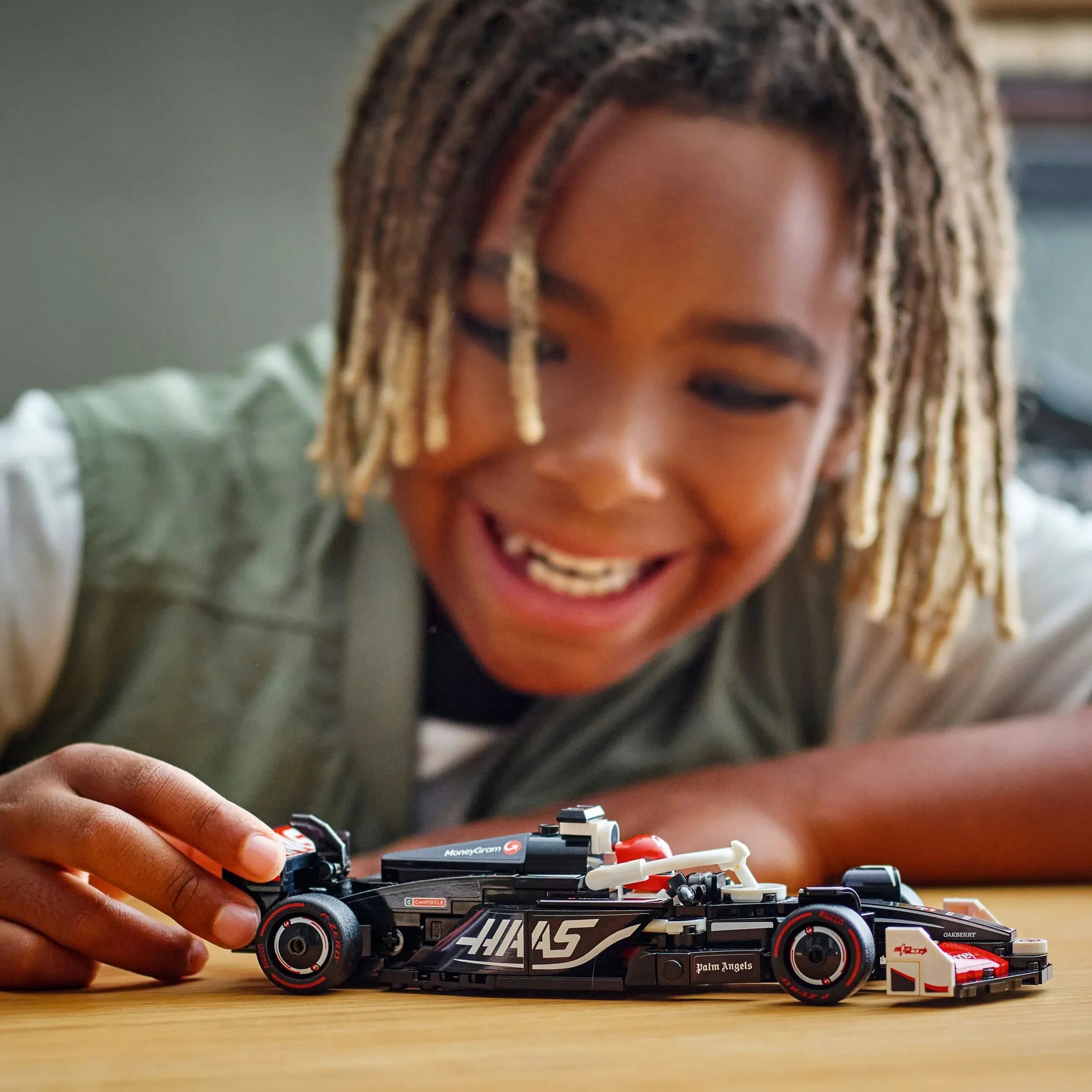Curious Minds Toys & Games > Toys > Construction Toys > Interlocking Blocks > LEGO > LEGO Speed Champions Lego Speed Champions 77250 MoneyGram Haas F1 Team VF-24 Race Car 10+