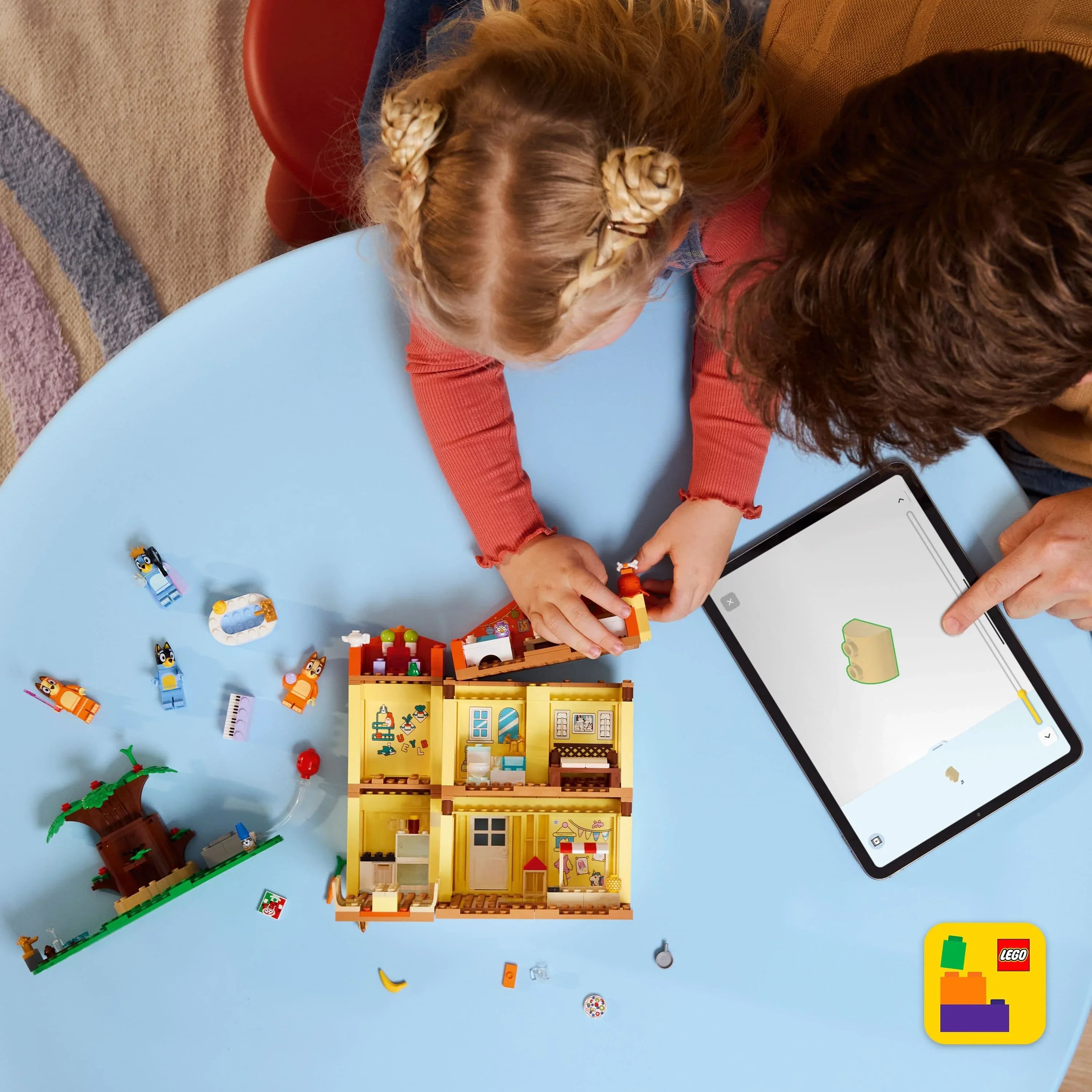 Curious Minds Toys & Games > Toys > Construction Toys > Interlocking Blocks > LEGO > Other LEGO Sets Lego Bluey 11203 Bluey's Family House Set for Children Aged 4 and Up