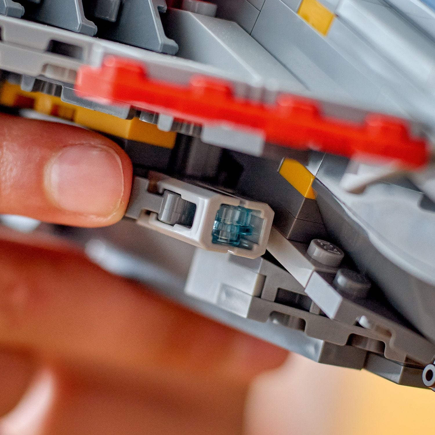 Curious Minds Toys & Games > Toys > Construction Toys > Interlocking Blocks > LEGO > Other LEGO Sets Lego Marvel 76325 Avengers: Age of Ultron Quinjet for Ages 12 and Up