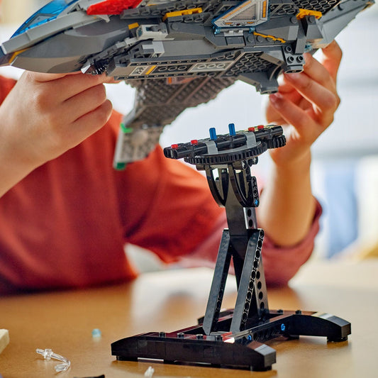 Curious Minds Toys & Games > Toys > Construction Toys > Interlocking Blocks > LEGO > Other LEGO Sets Lego Marvel 76325 Avengers: Age of Ultron Quinjet for Ages 12 and Up