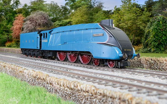 Empire Warehouse Model railways Hornby R3371 RailRoad LNER, A4 Class, 4-6-2, 4468 ‘Mallard’ Steam Locomotive - Era 3