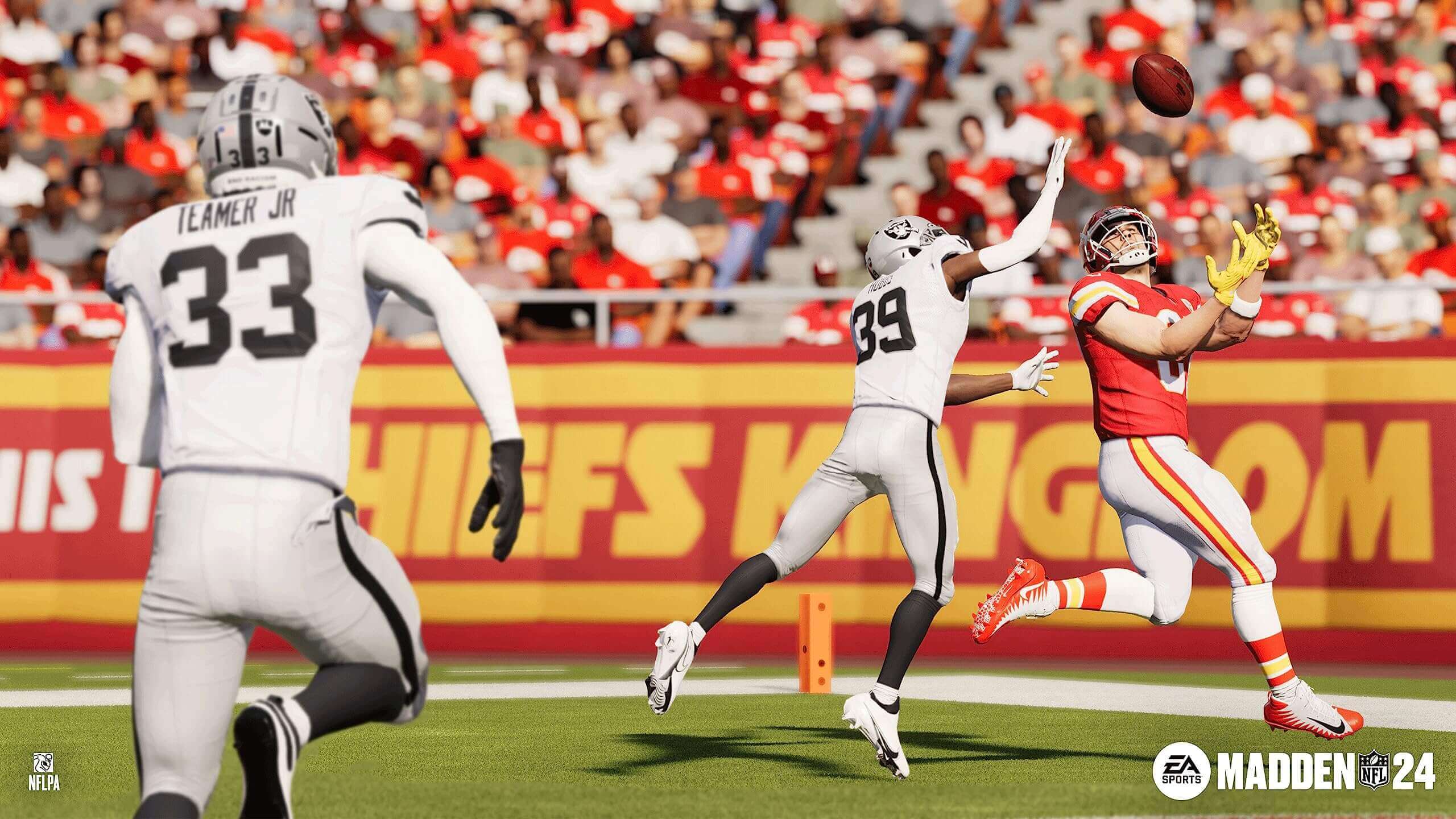 GameRaid Video Game MADDEN NFL 24 Standard PS4