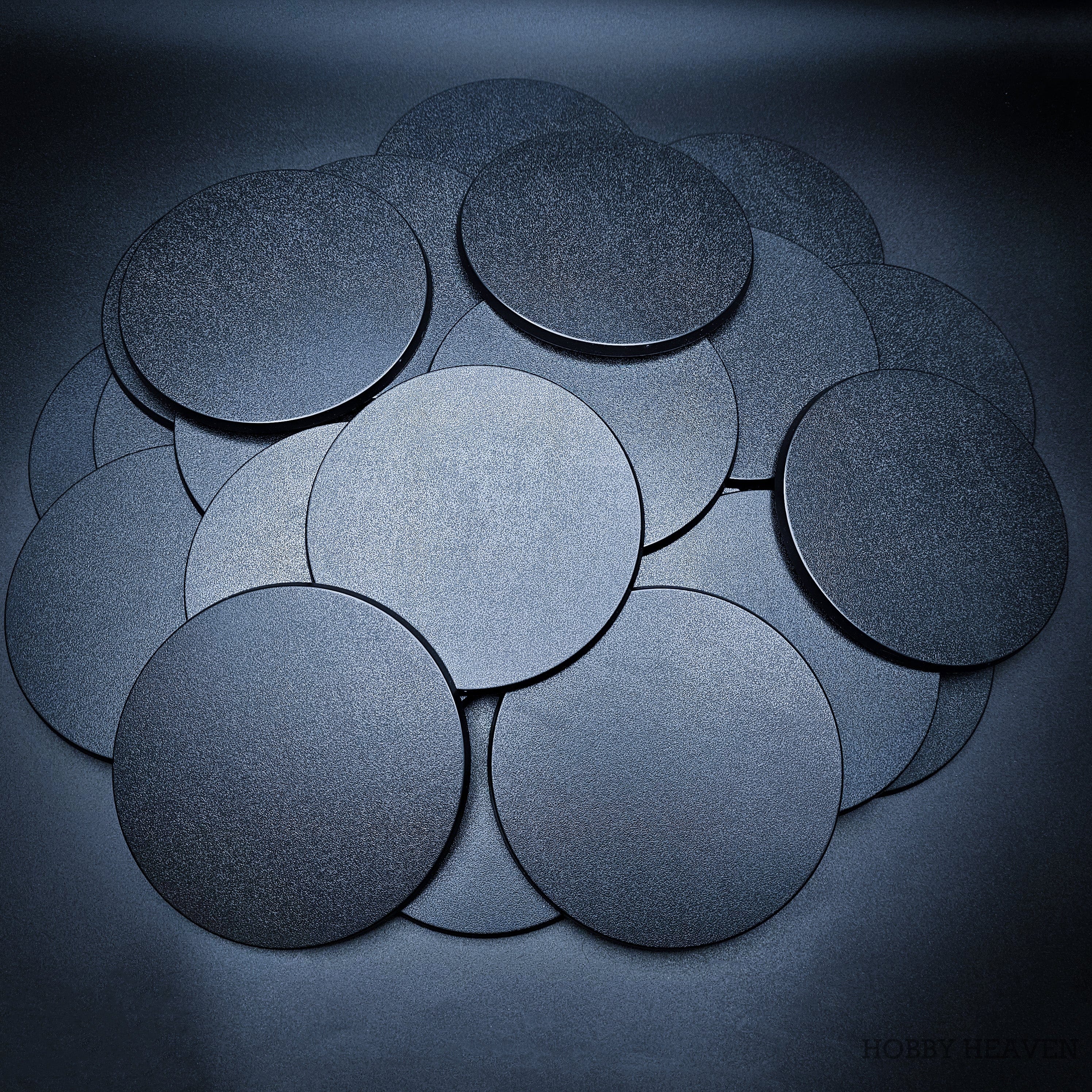 Base 130mm Round Plain Plastic Bases