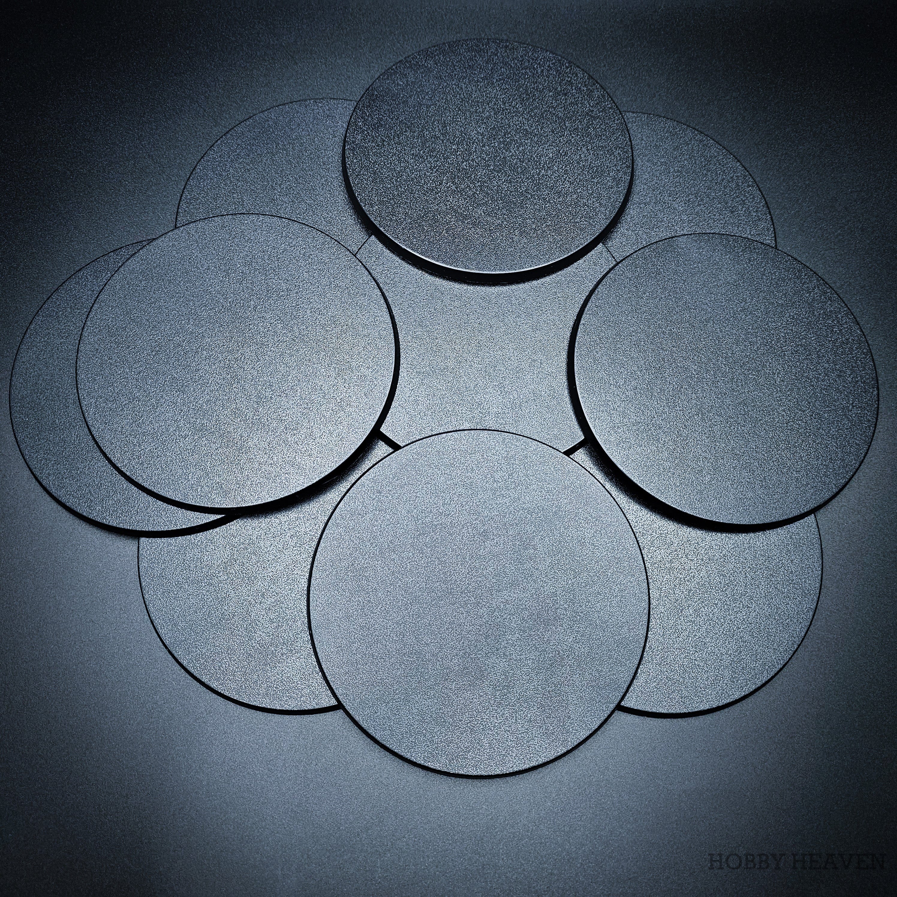 Base 130mm Round Plain Plastic Bases