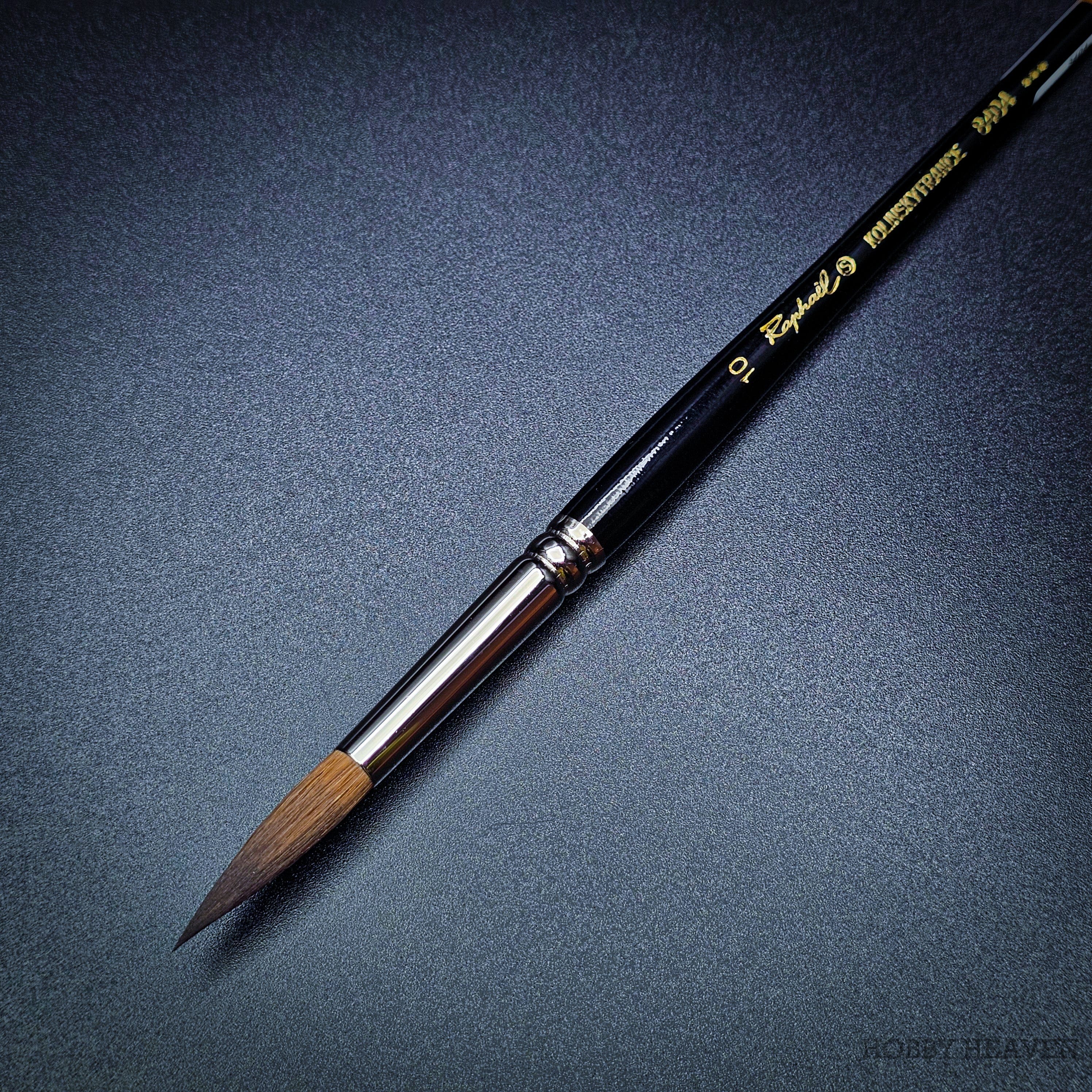 Brush Raphael 8404 — Kolinsky Sable Round