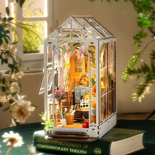 Rooleo Rolife Garden House Book Nook 3D Wooden Model Kit