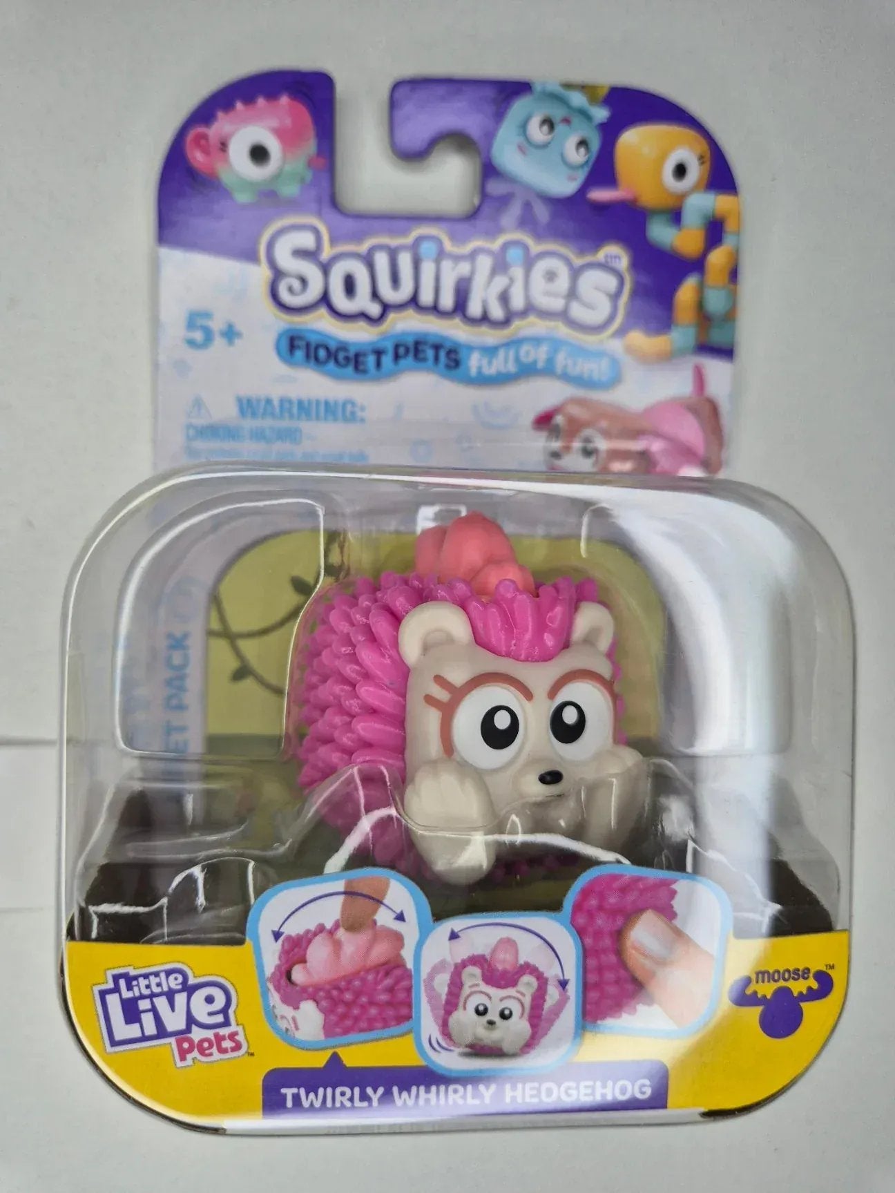Rooleo Twirly Whirly HEDGEHOG - Pink White Little Live Pets Squirkies