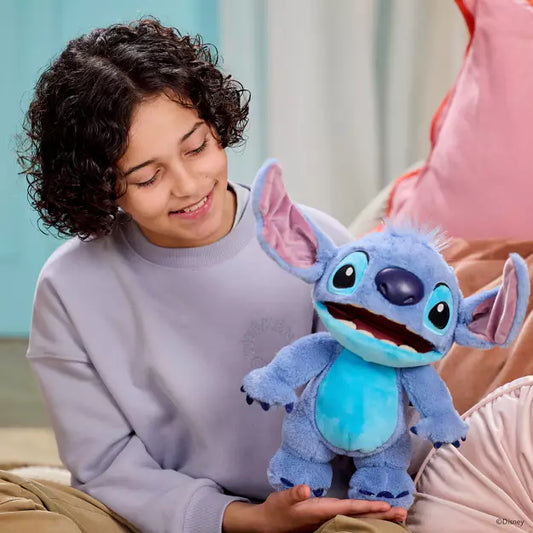Snaps Disney Chatty Stitch Deluxe Puppetronic