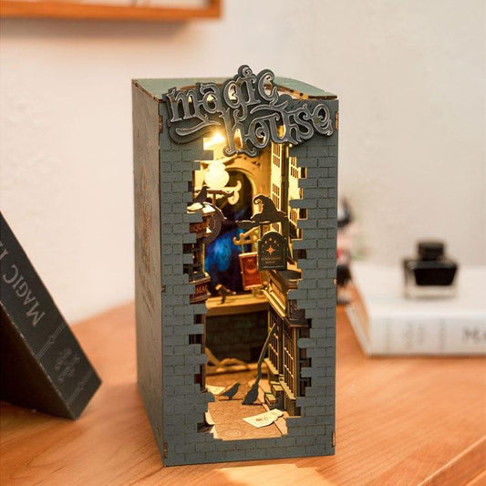 Snaps Rolife Magic House DIY Book Nook Shelf Insert TGB03