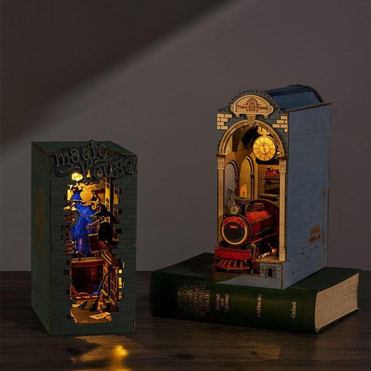 Snaps Rolife Magic House DIY Book Nook Shelf Insert TGB03