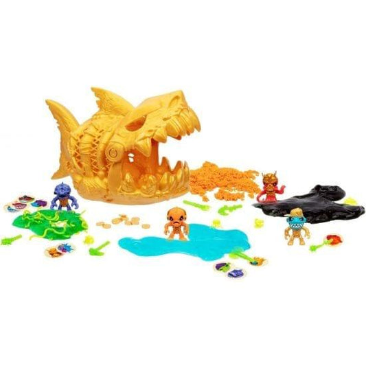 Snaps Treasure X Mega Shark Dissection