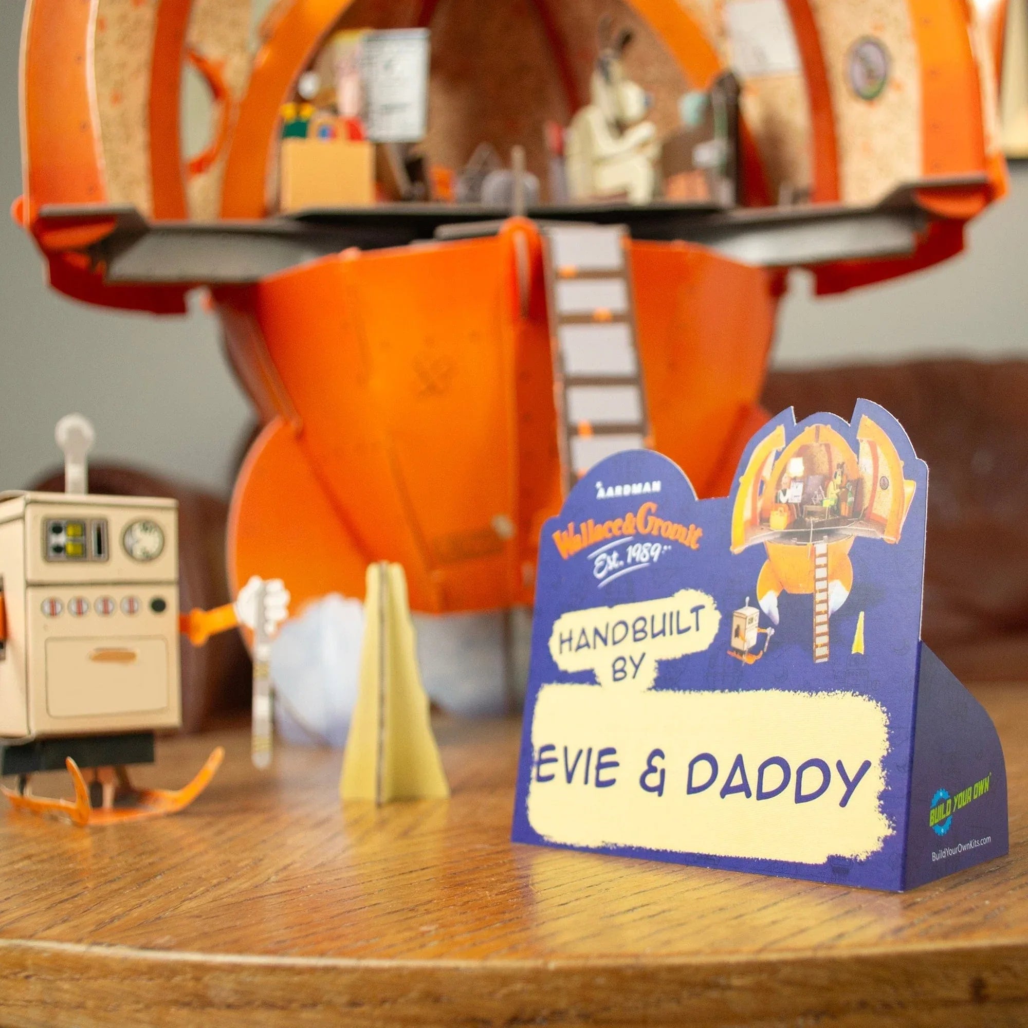 Snaps Wallace & Gromit Rocket - Build Your Own