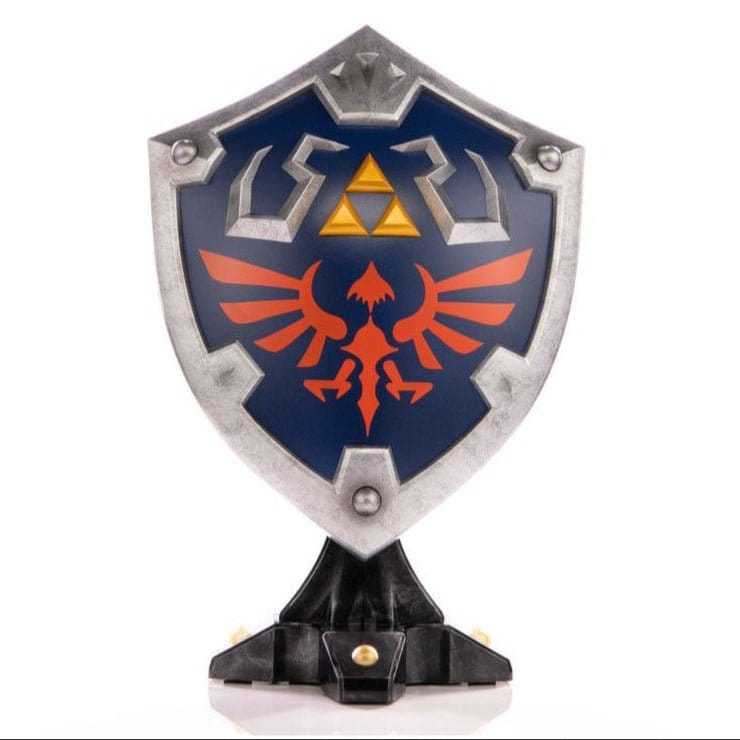 Collectibles Zelda Breath of the Wild Statue Hylian Shield Standard Edition 29cm 5060316623916