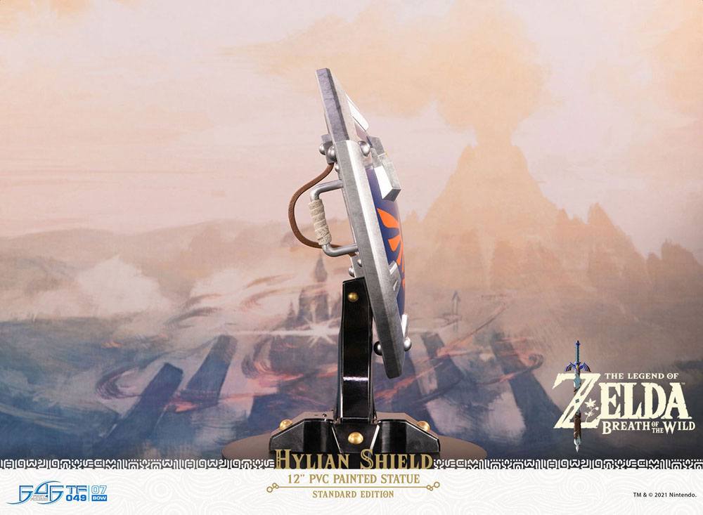 Collectibles Zelda Breath of the Wild Statue Hylian Shield Standard Edition 29cm 5060316623916